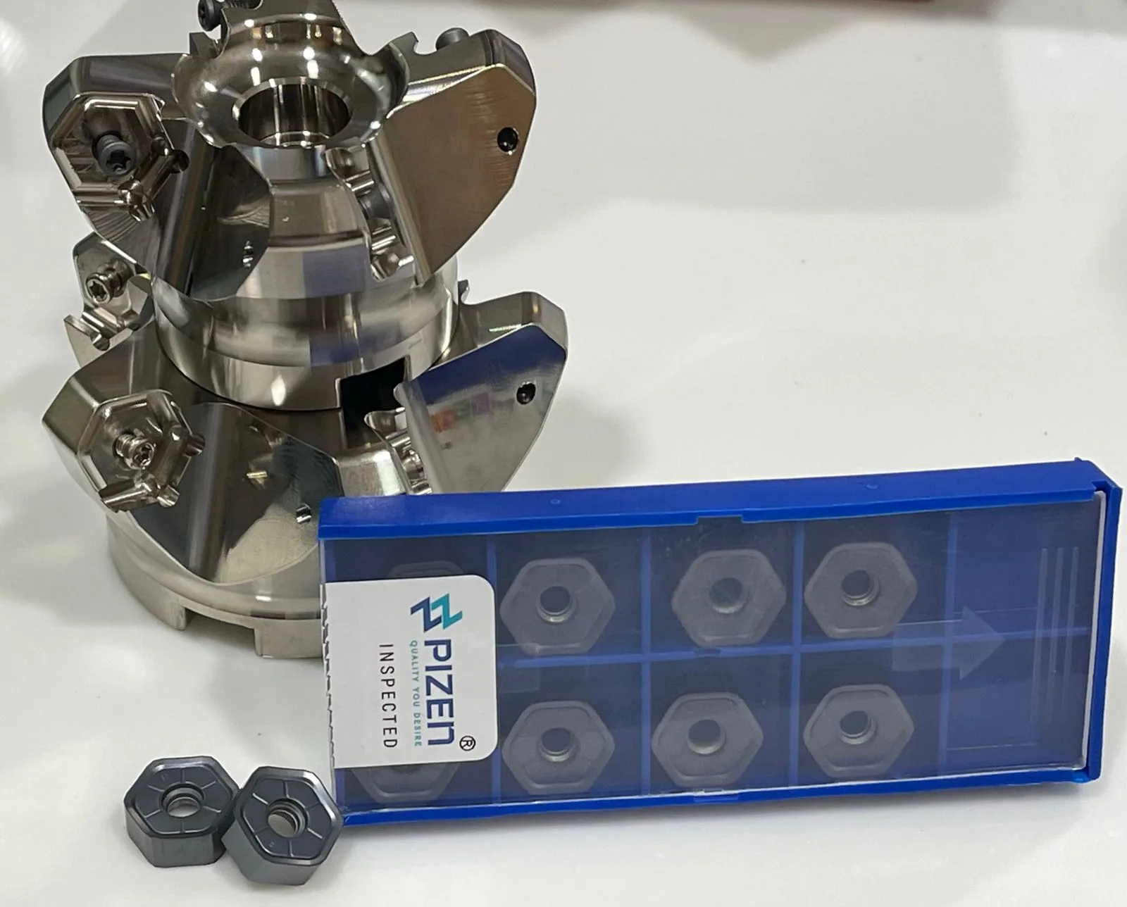 Indexable Cutters EMR-4R-16-C16-200L (RPMT 0803)