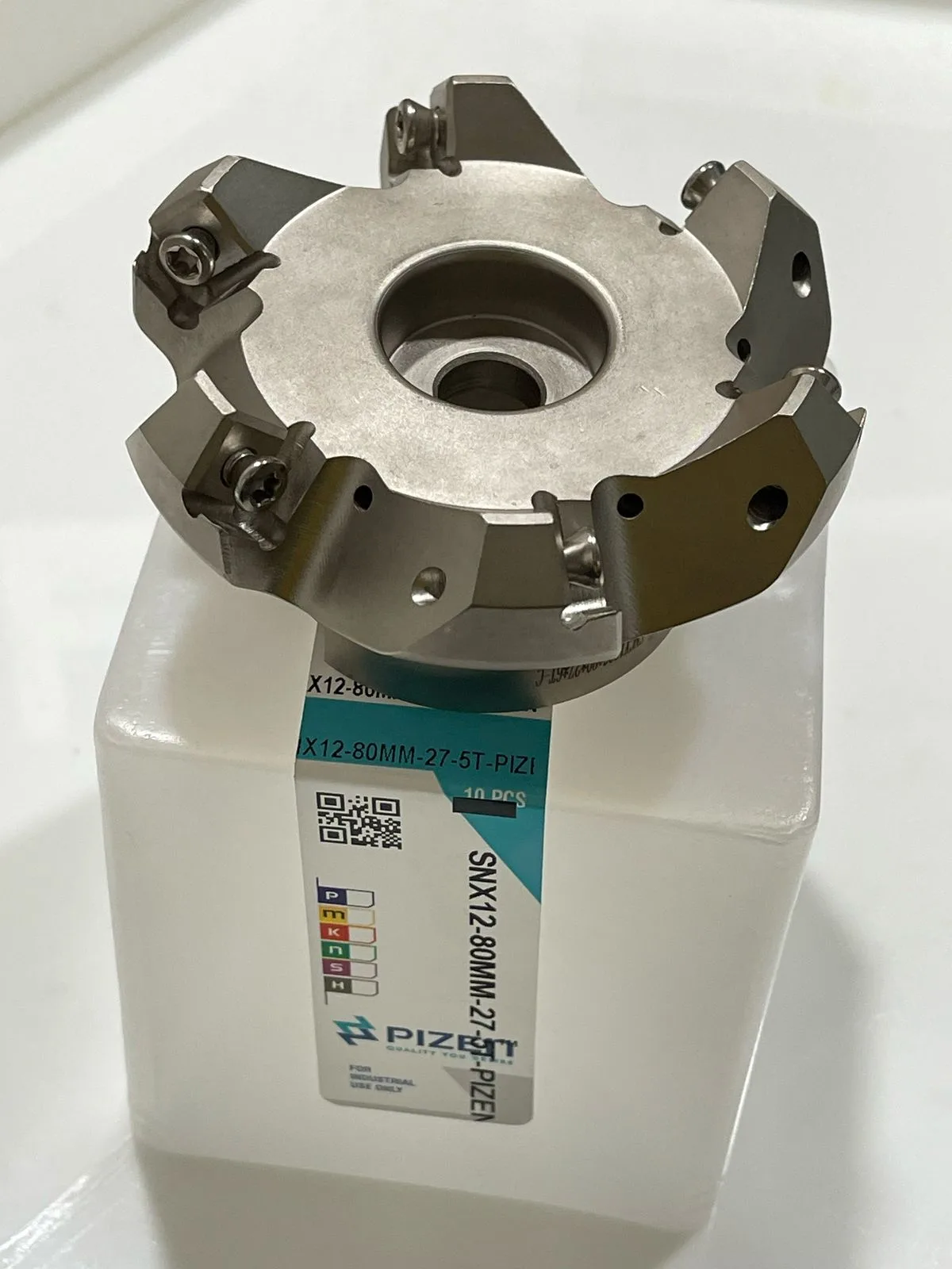 Indexable Cutters — APKT17-25-C25-200L-2T